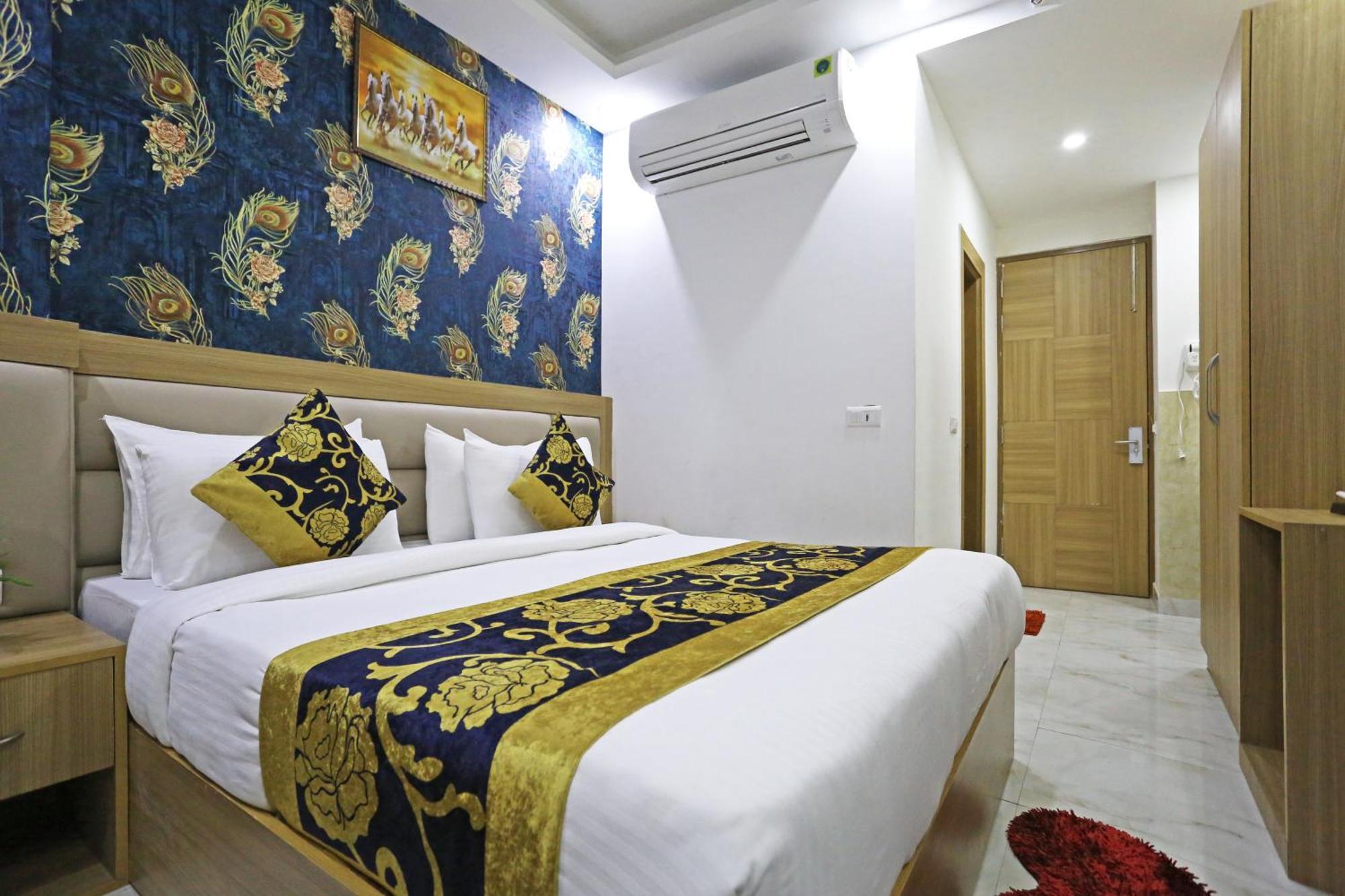 Hotel Decent Suites - Delhi Airport Nueva Delhi Exterior foto