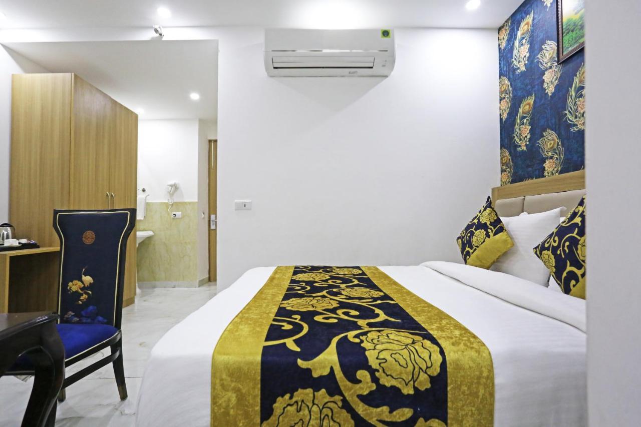 Hotel Decent Suites - Delhi Airport Nueva Delhi Exterior foto